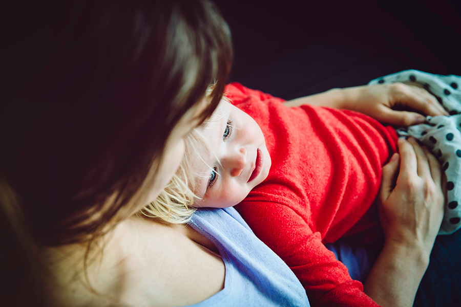 Complicaciones de la alimentación por sonda: ¿Qué hago cuando mi hijo vomita?