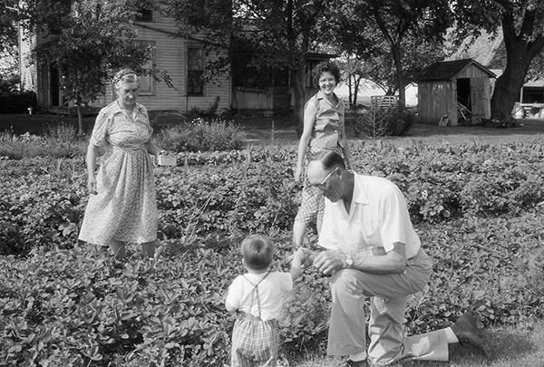 older americans month Iowa 1960
