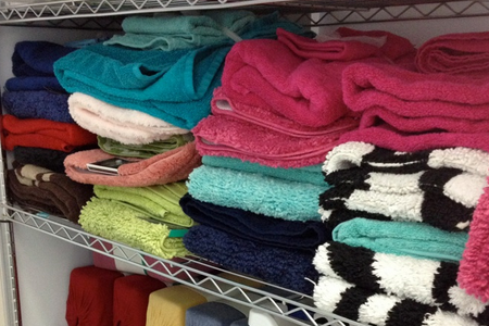 Blankets and more for cancer patinents